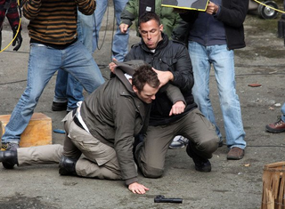 Illustration for article titled Fringe Set Pictures Part 2